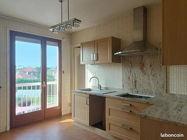 Appartement 4 pièces 82 m²