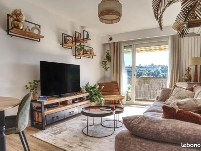 Appartement 4 pièces 82 m²