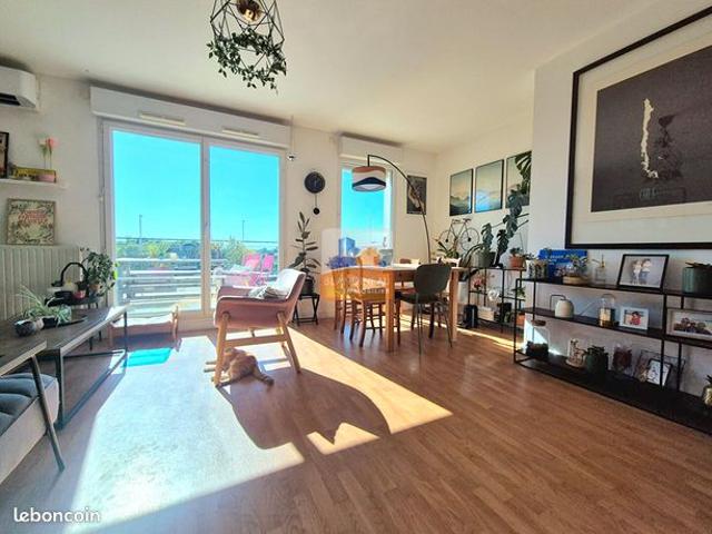 Appartement 4 pièces 82 m²