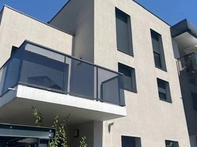 Appartement 4 pièces 82 m²