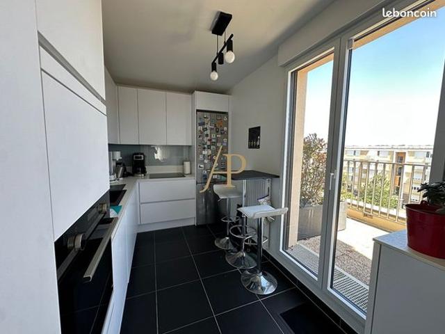 Appartement 4 pièces 82 m²