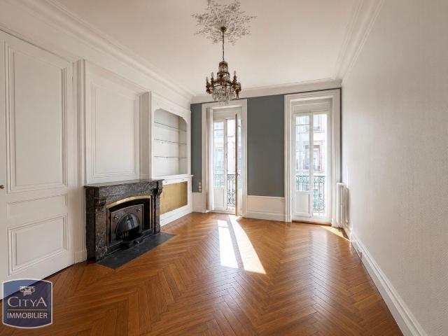 Appartement 4 pièces 82 m²