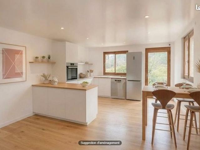 Appartement 4 pièces 82 m²