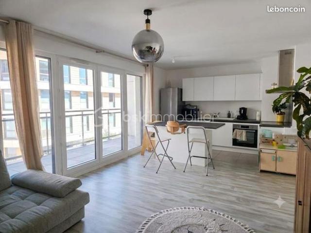 Appartement 4 pièces 82 m²