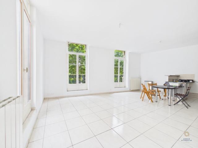 Appartement 4 pièces 82 m²