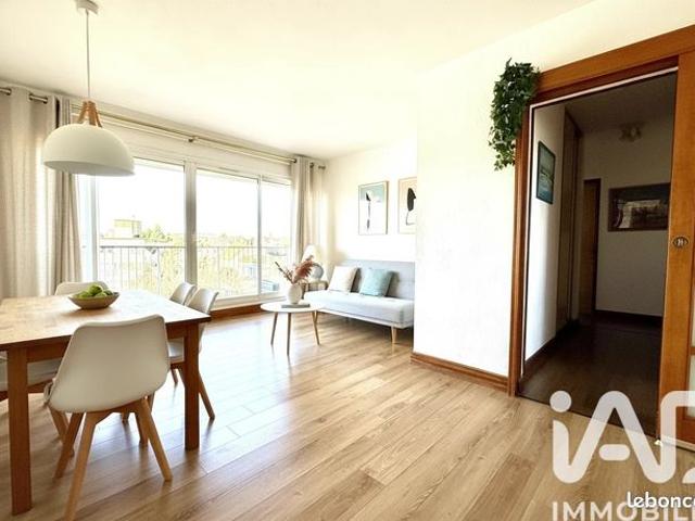 Appartement 4 pièces 82 m²