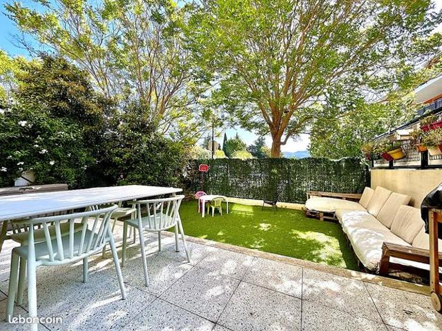 Appartement 4 pièces 82 m²