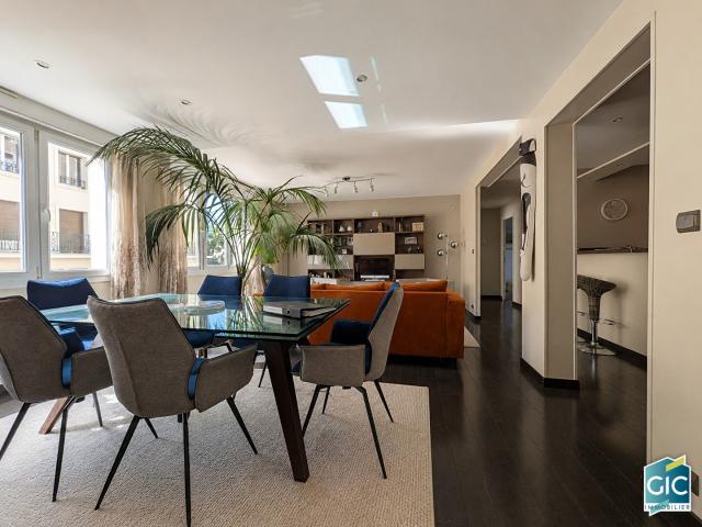 Appartement 4 pièces 82 m²
