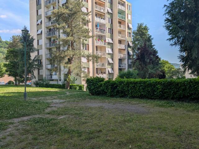 Appartement 4 pièces 82 m²