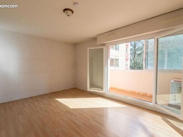 Appartement 4 pièces 82 m²