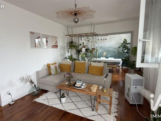 Appartement 4 pièces 82 m²