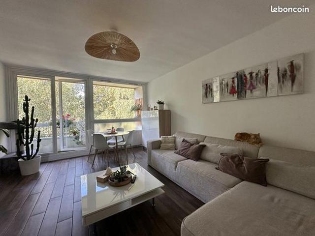 Appartement 4 pièces 82 m²
