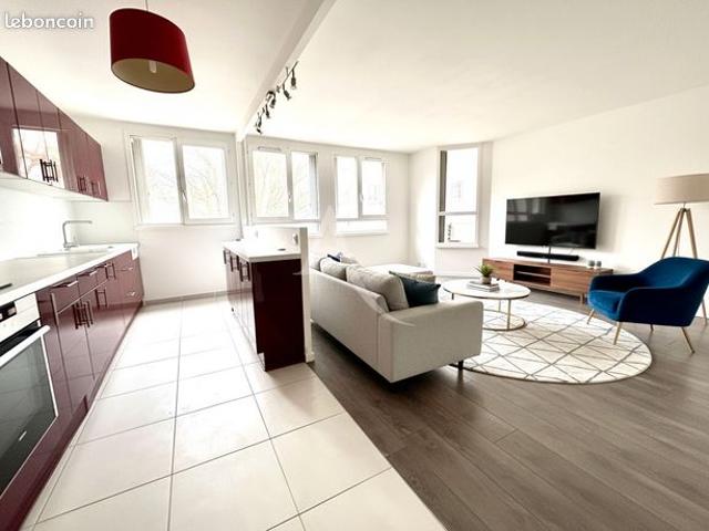 Appartement 4 pièces 82 m²