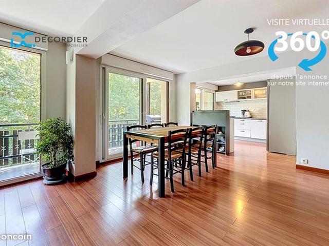 Appartement 4 pièces 82 m²