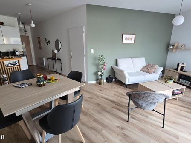 Appartement 4 pièces 82 m²