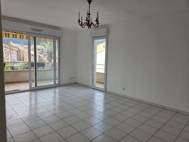 Appartement 4 pièces 82 m²