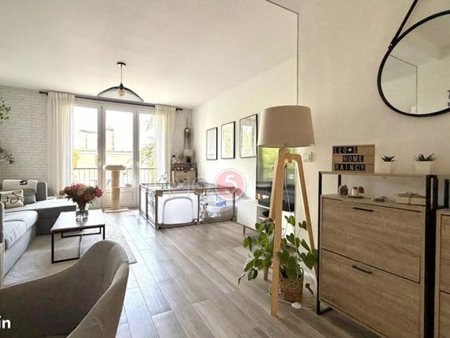 Appartement 4 pièces 82 m²