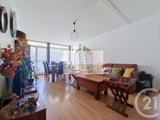 Appartement 4 pièces 82 m²