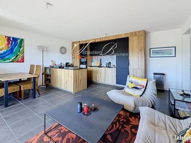 Appartement 4 pièces 82 m²