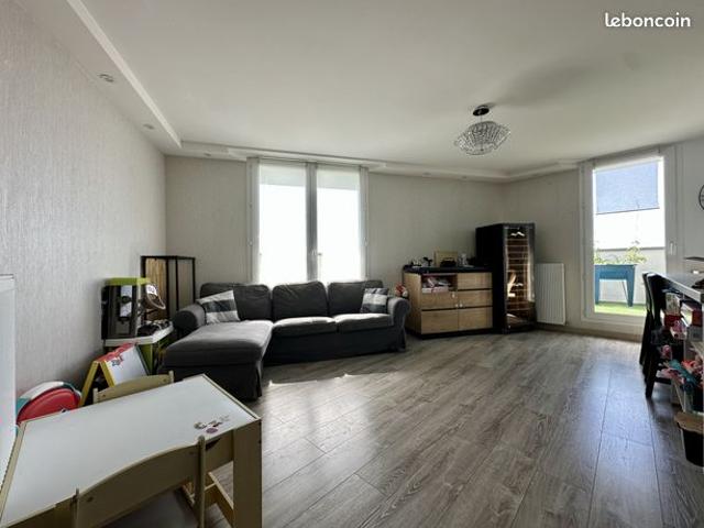 Appartement 4 pièces 82 m²