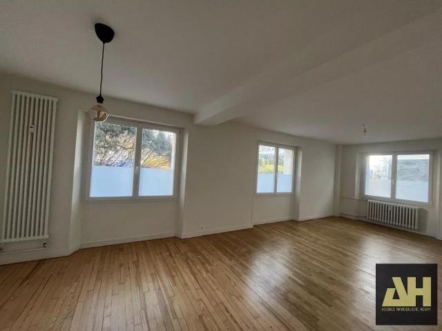 Appartement 4 pièces 82 m²