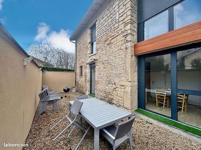 Appartement 4 pièces 82 m²