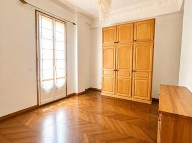 Appartement 4 pièces 82 m²