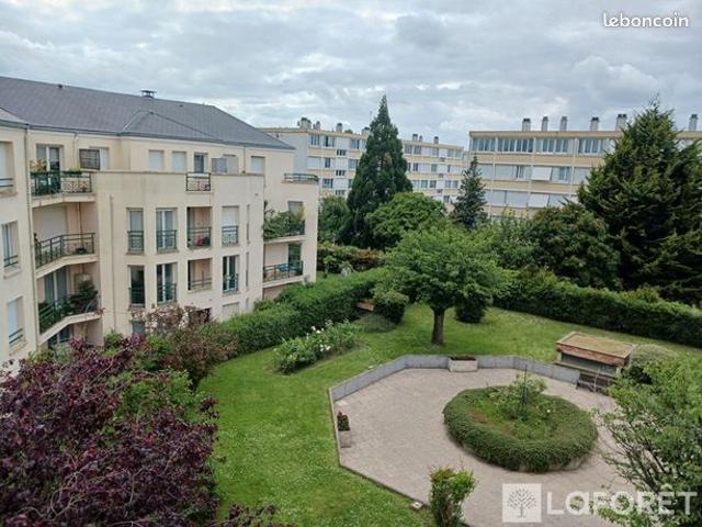 Appartement 4 pièces 82 m²