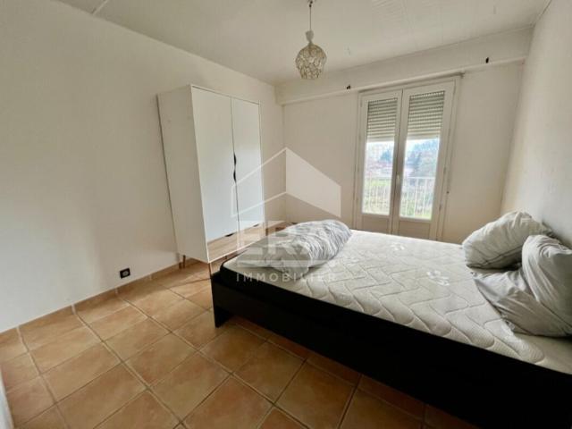 Appartement 4 pièces, 87 m² à louer à Tarbes 65000