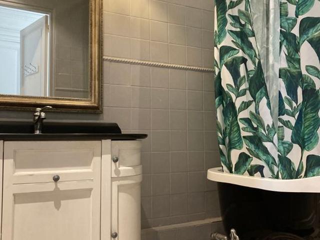 Appartement 4 pièces, 87 m² à louer à Toulon 83000