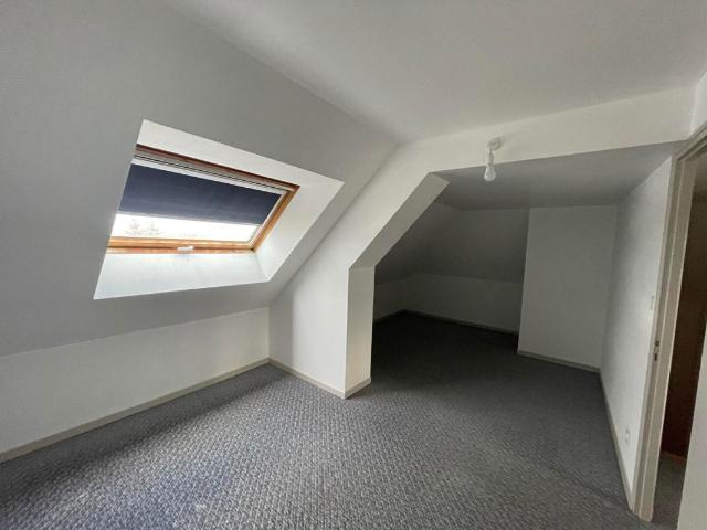Appartement 4 pièces, 87 m² à louer à Arc lès Gray 70100