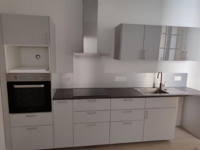 Appartement 4 pièces, 87 m² à louer à La Brède 33650