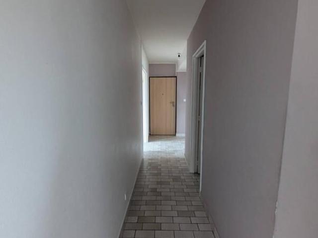 Appartement 4 pièces, 87 m² à louer à Saint Avold 57500