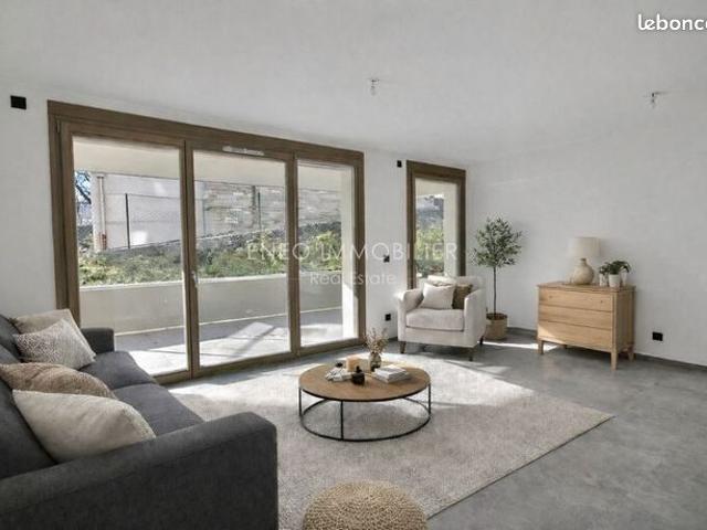 Appartement 4 pièces 87 m²
