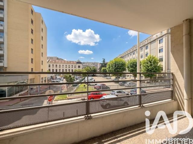 Appartement 4 pièces 87 m²