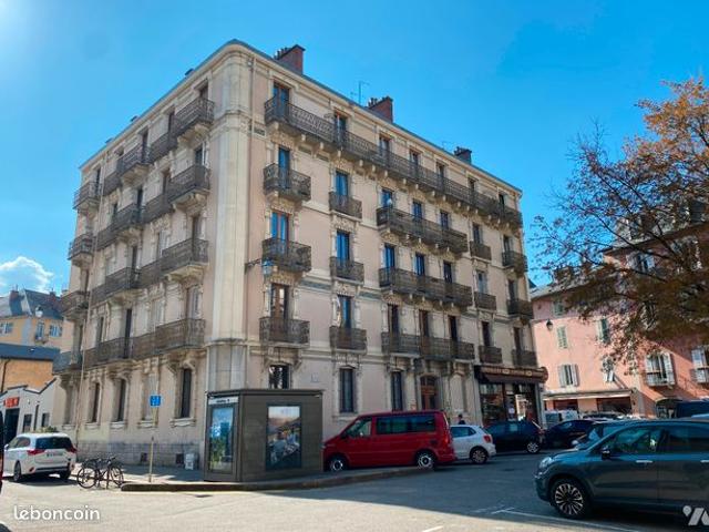 Appartement 4 pièces 87 m²