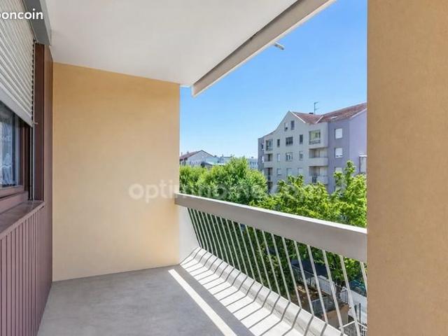 Appartement 4 pièces 87 m²