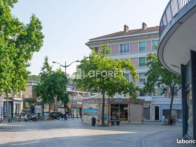 Appartement 4 pièces 87 m²