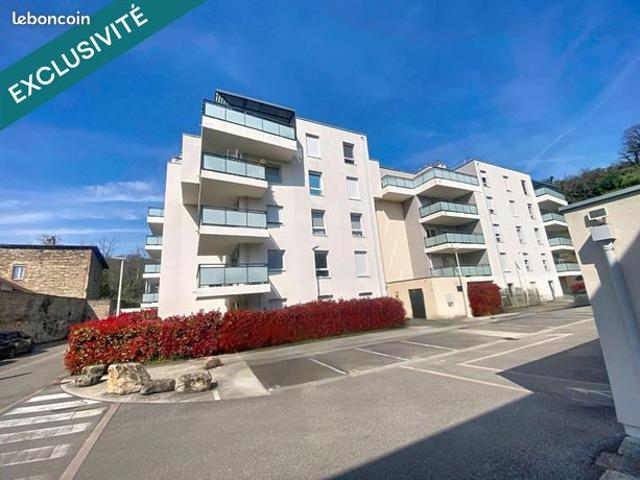 Appartement 4 pièces 87 m²