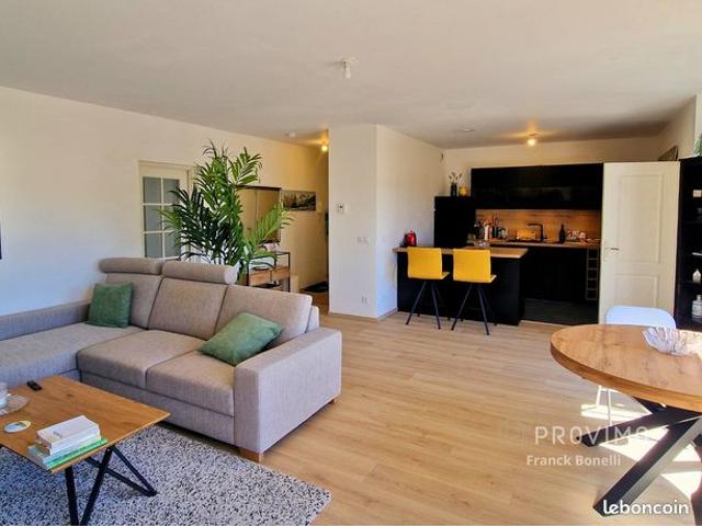 Appartement 4 pièces 87 m²