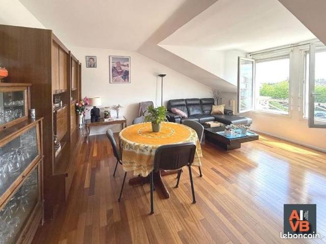 Appartement 4 pièces 87 m²