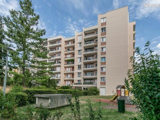 Appartement 4 pièces 87 m²