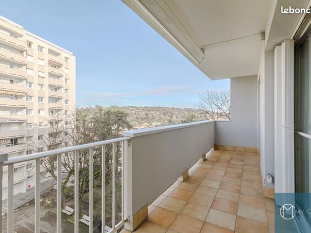 Appartement 4 pièces 87 m²