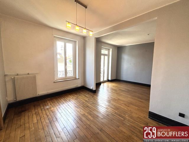 Appartement 4 pièces 87 m²