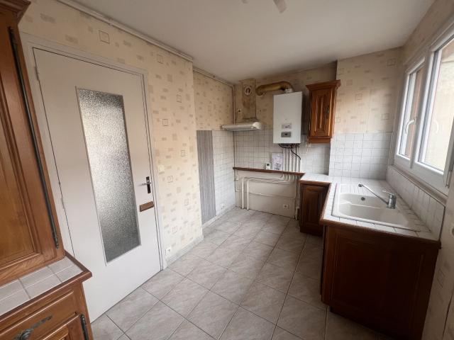 Appartement 4 pièces, 84 m² à louer à Tarare 69170