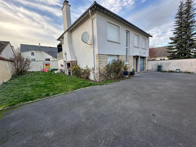 Appartement 4 pièces, 84 m² à louer à Bezannes 51430