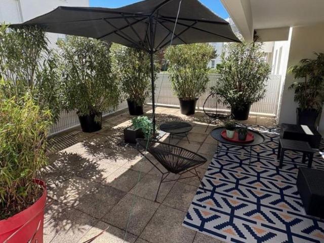 Appartement 4 pièces, 84 m² à louer à Bruges 33520