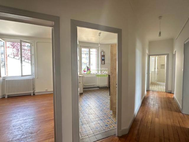 Appartement 4 pièces, 84 m² à louer à Clermont Ferrand 63000