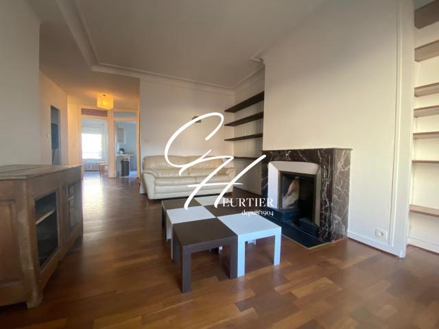 Appartement 4 pièces, 84 m² à louer à Grenoble 38000