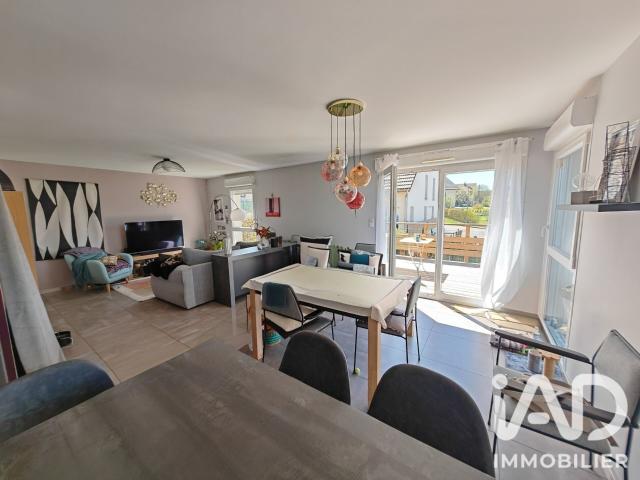 Appartement 4 pièces, 84 m² à louer à Montlebon 25500